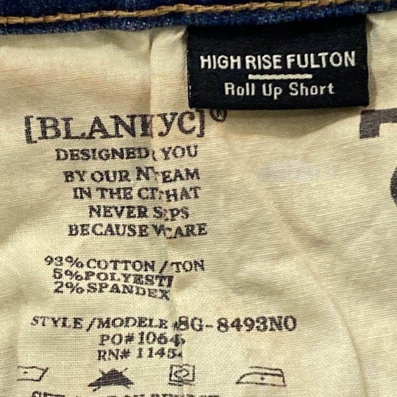 Blank NYC Distressed High Rise Fulton Jean Shorts Size 26 - Picture 7 of 7